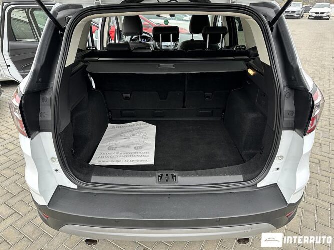 Ford Kuga 50 interauto-car