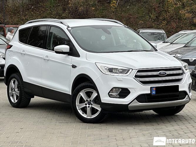 Ford Kuga 31 interauto-car