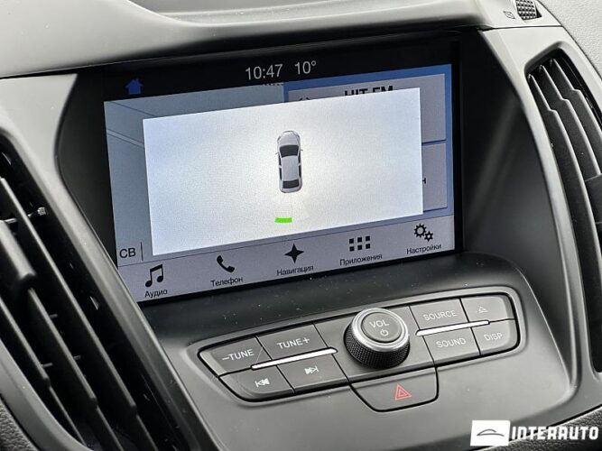 Ford Kuga 40 interauto-car