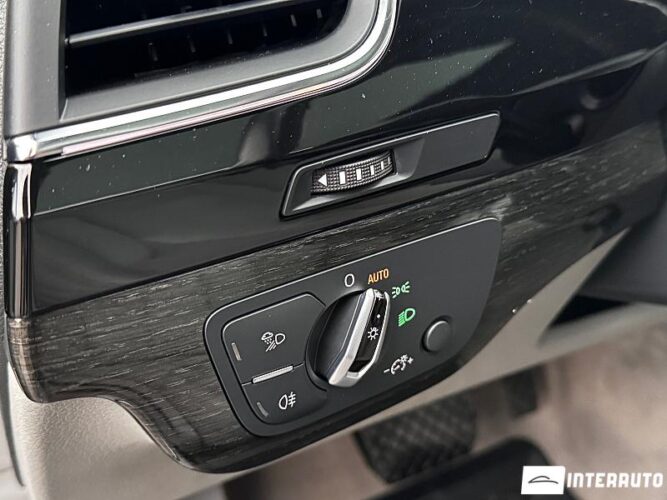 Audi Q7 53 interauto-car