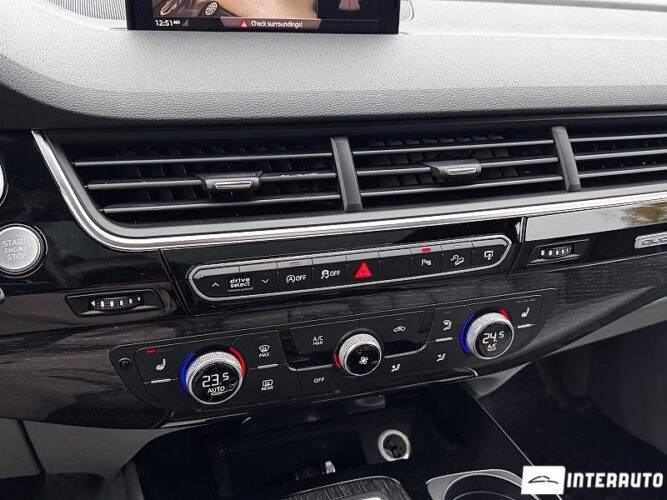 Audi Q7 46 interauto-car