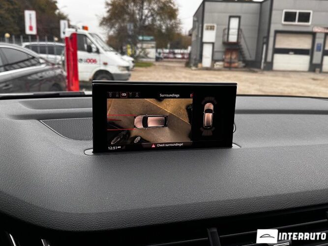 Audi Q7 45 interauto-car