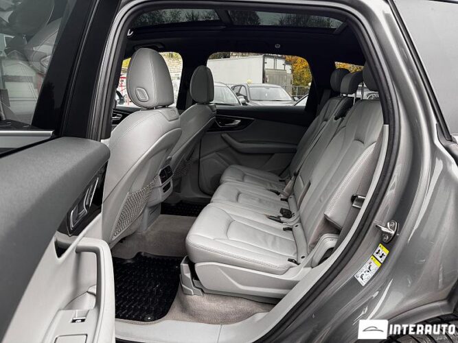 Audi Q7 56 interauto-car