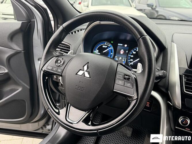 Mitsubishi Eclipse Cross 38 interauto-car