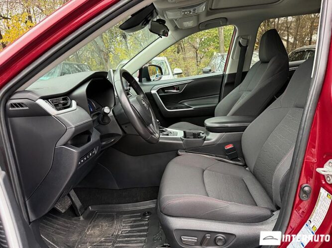 Toyota Rav-4 36 interauto-car