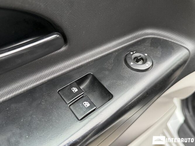 Kia Ceed 39 interauto-car