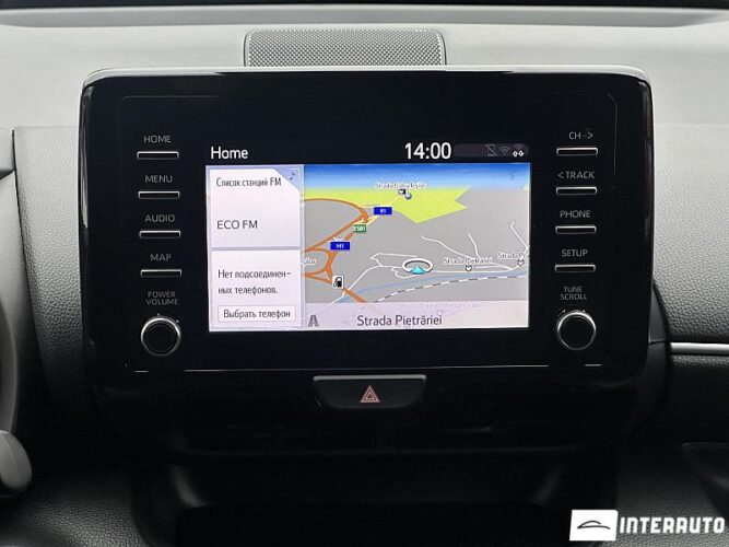 Toyota Yaris 41 interauto-car