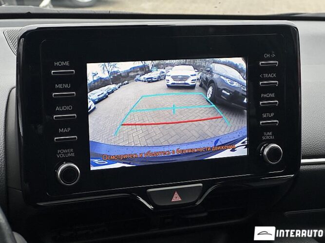 Toyota Yaris 42 interauto-car