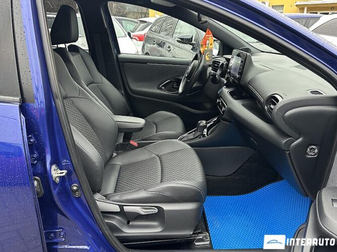 Toyota Yaris 48 interauto-car