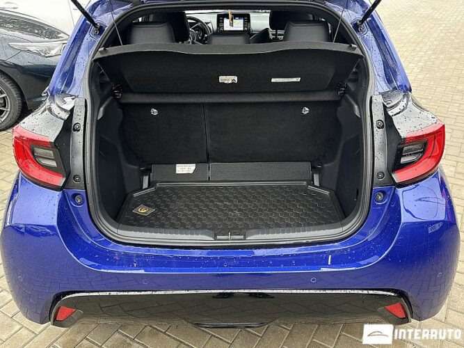 Toyota Yaris 53 interauto-car