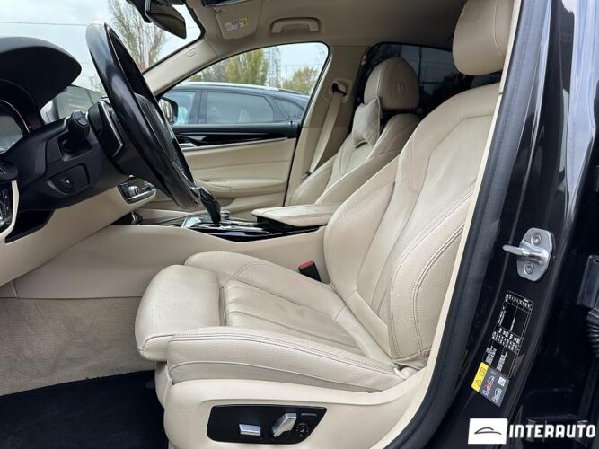 BMW 530e 40 interauto-car