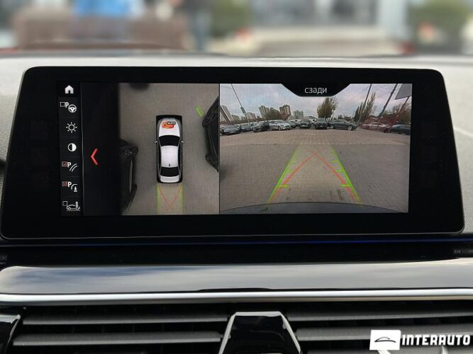 BMW 530e 47 interauto-car