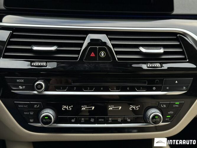 BMW 530e 48 interauto-car