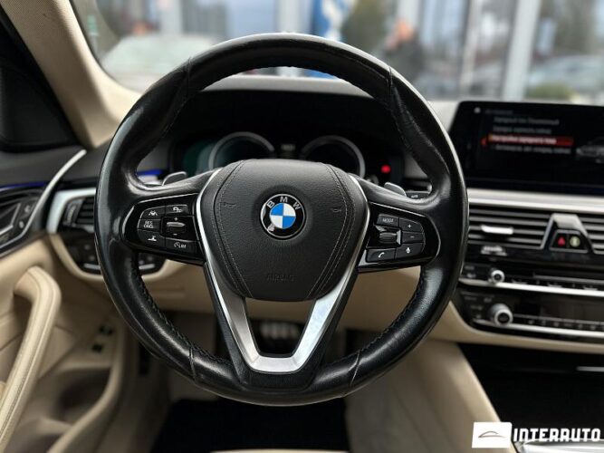 BMW 530e 46 interauto-car