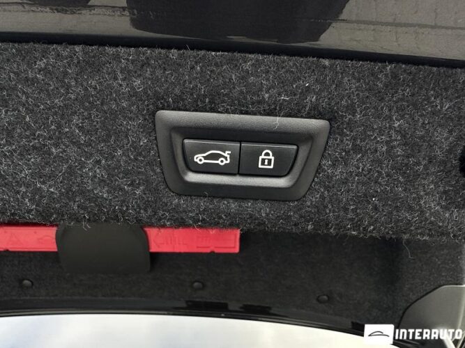 BMW 530e 53 interauto-car