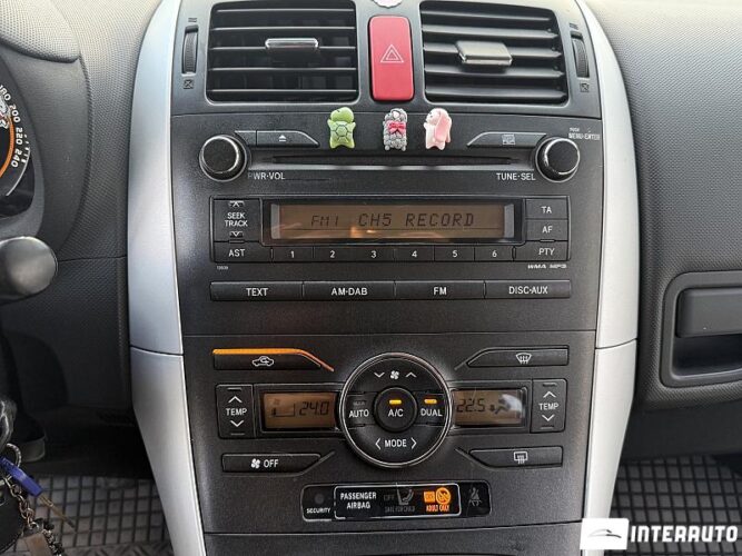 Toyota Auris 35 interauto-car