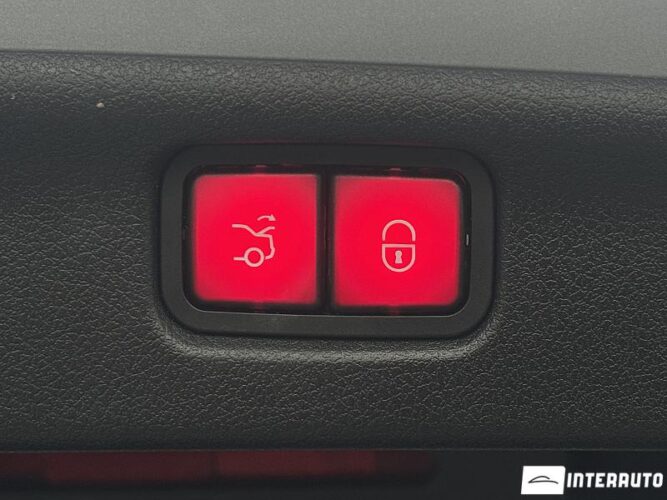 Mercedes C 220 57 interauto-car