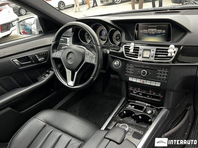 Mercedes E 250 37 interauto-car