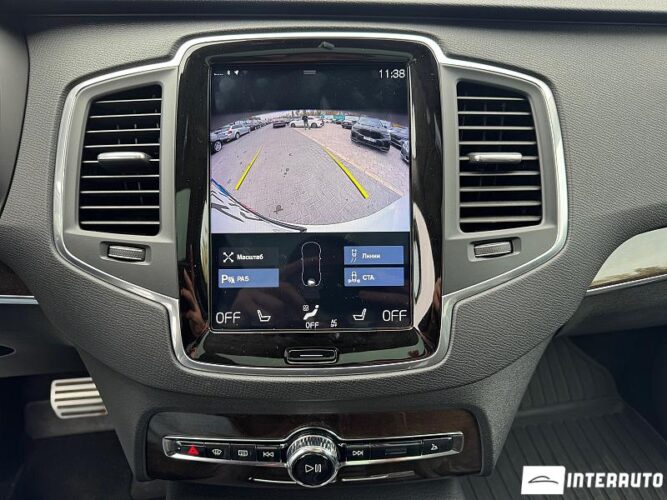 Volvo XC 90 41 interauto-car