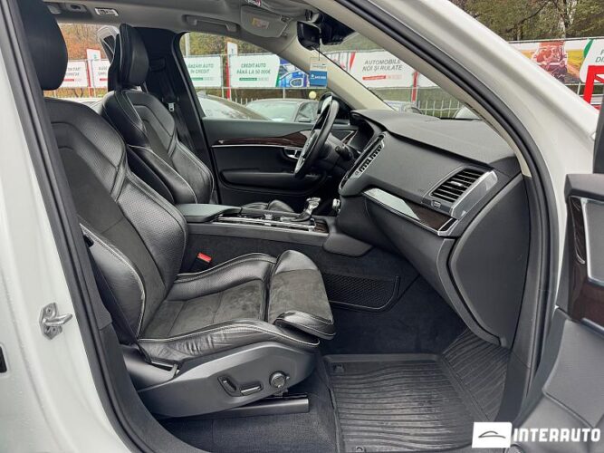 Volvo XC 90 38 interauto-car