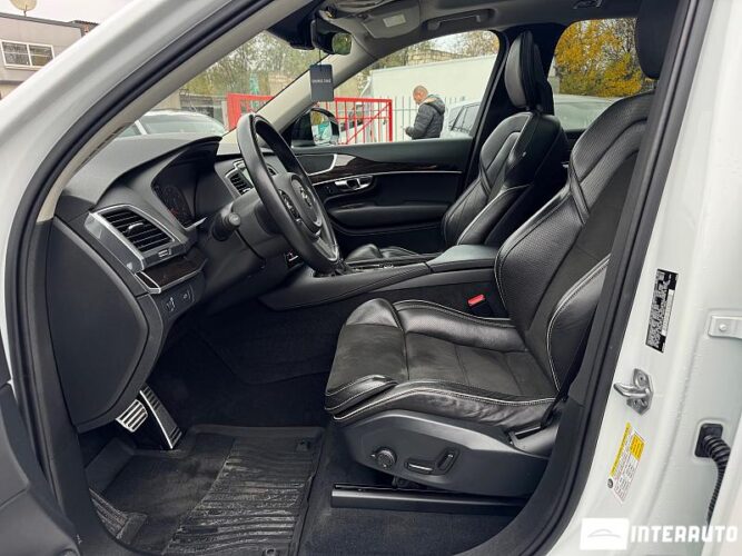 Volvo XC 90 37 interauto-car