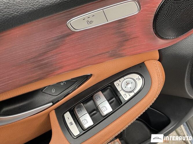 Mercedes C 220 32 interauto-car