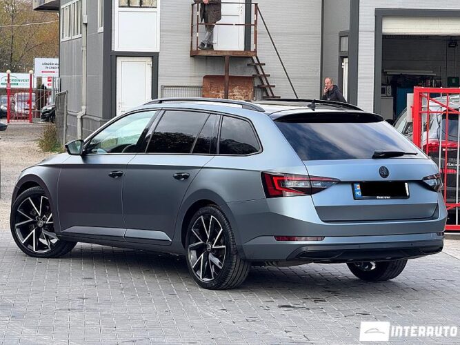 Skoda Superb 37 interauto-car