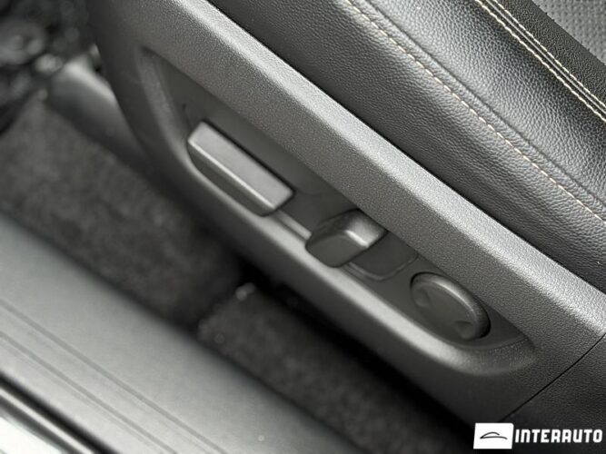 Mazda CX-60 44 interauto-car