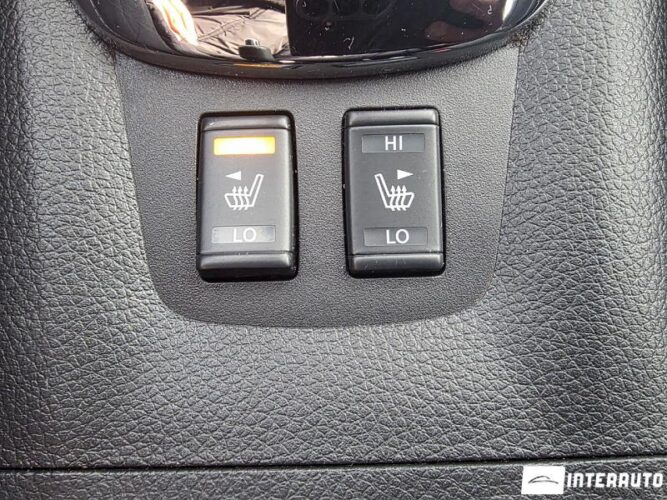 Nissan Pulsar 42 interauto-car