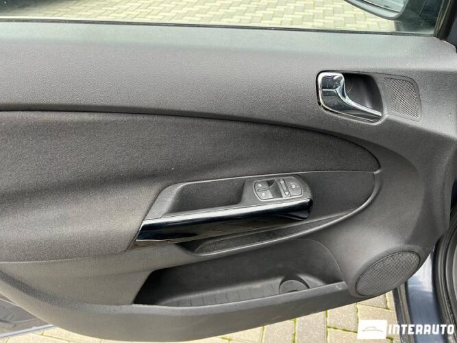 Opel Corsa 31 interauto-car