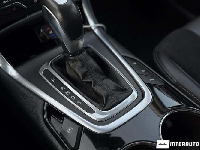 Ford S-Max 50 interauto-car