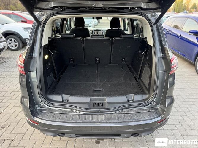 Ford S-Max 37 interauto-car