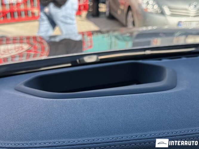 BMW 530e 42 interauto-car