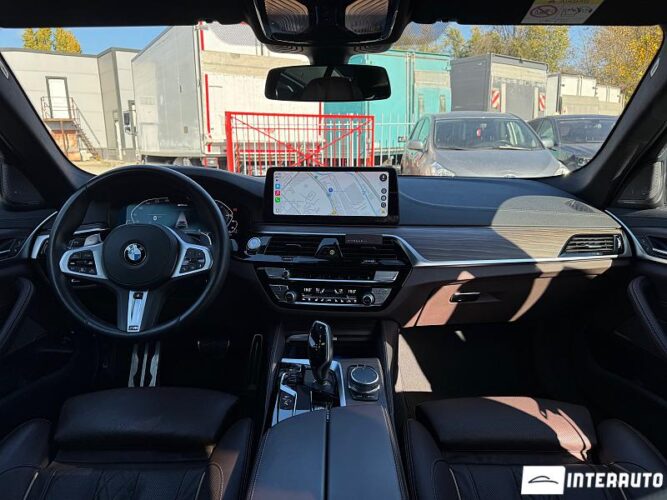 BMW 530e 41 interauto-car