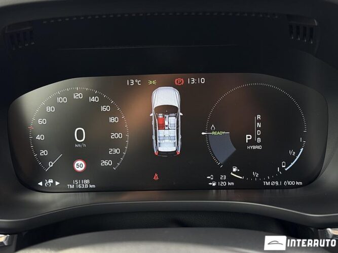 Volvo XC 60 42 interauto-car