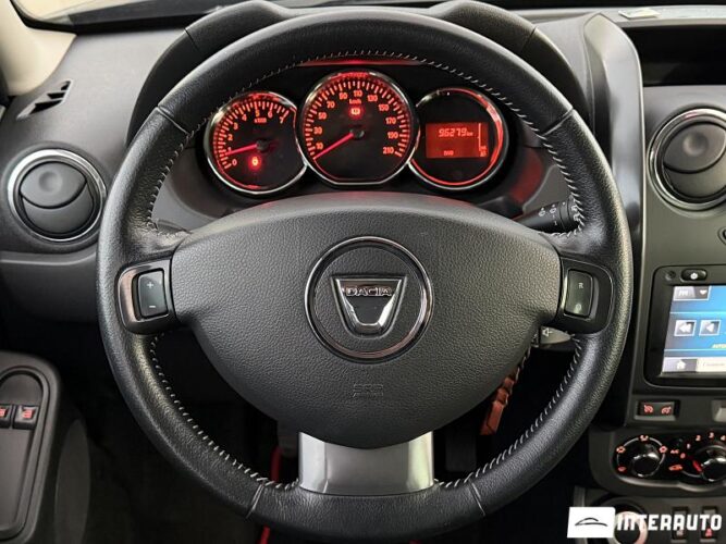 Dacia Duster 39 interauto-car