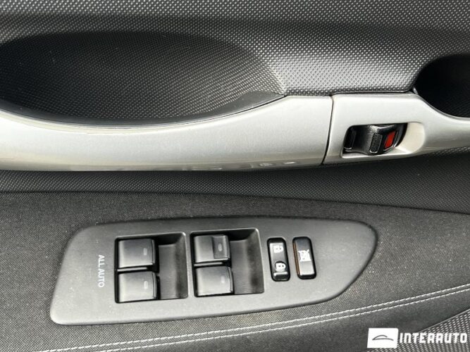 Toyota Auris 41 interauto-car