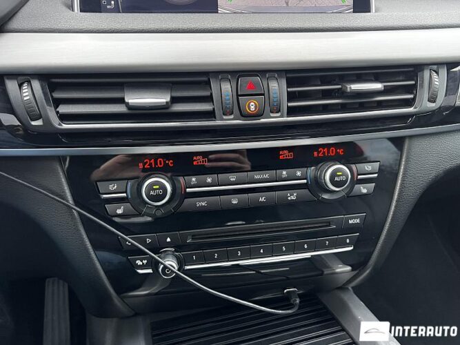 BMW X5 4.0D 49 interauto-car