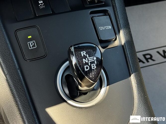 Toyota Auris 40 interauto-car