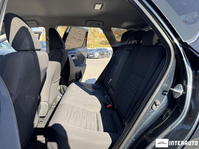 Toyota Auris 45 interauto-car