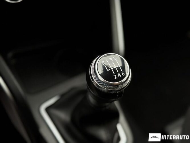 Dacia Duster 44 interauto-car