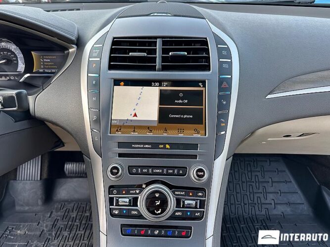 Lincoln MKZ 45 interauto-car