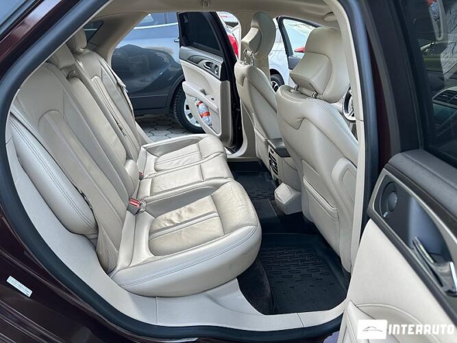 Lincoln MKZ 54 interauto-car