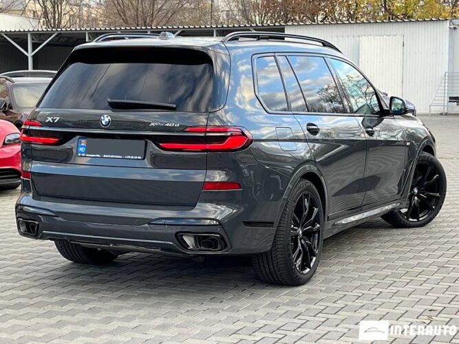 BMW X7 4.0d 40 interauto-car
