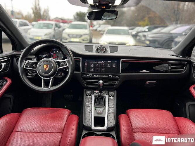 Porsche Macan S 43 interauto-car