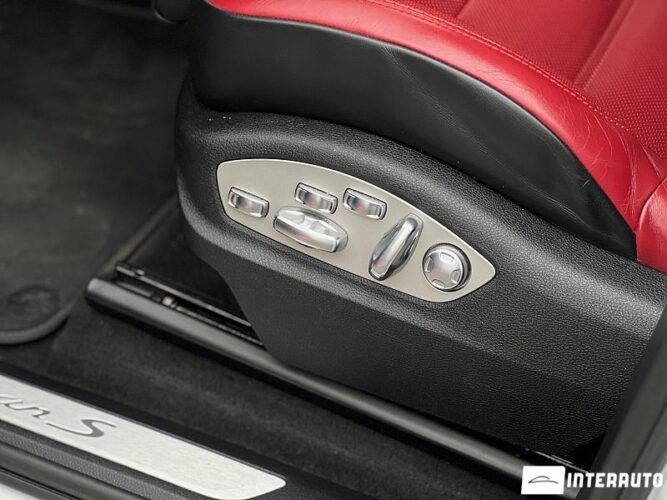 Porsche Macan S 35 interauto-car