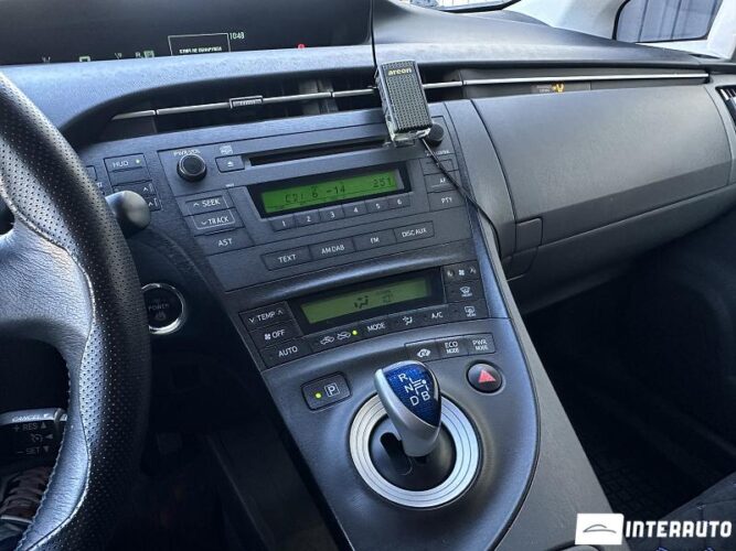 Toyota Prius 34 interauto-car