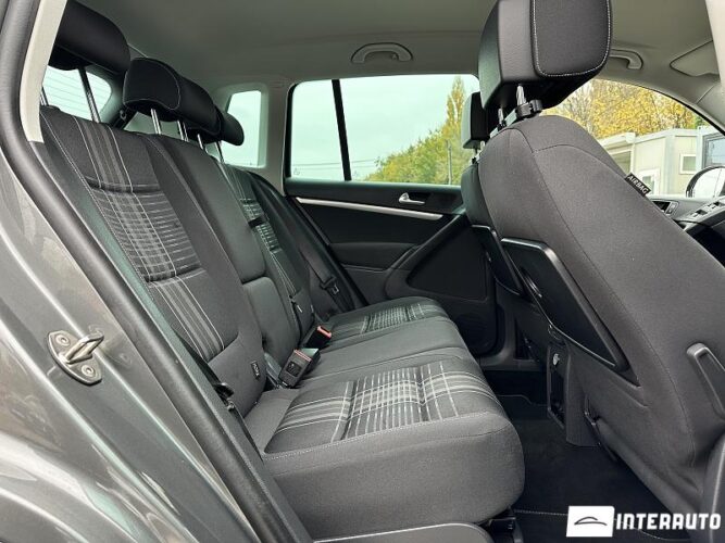 Volkswagen Tiguan 43 interauto-car