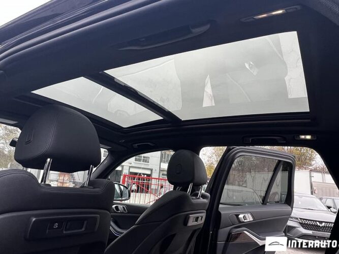 BMW X5 4.0i 45 interauto-car