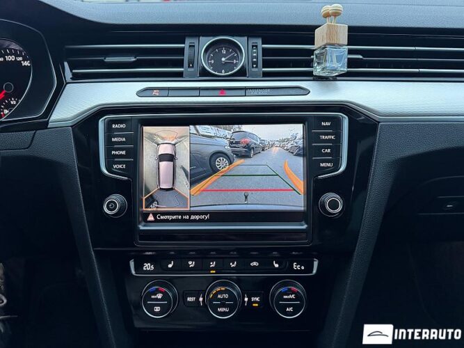 Volkswagen Passat GTE 43 interauto-car